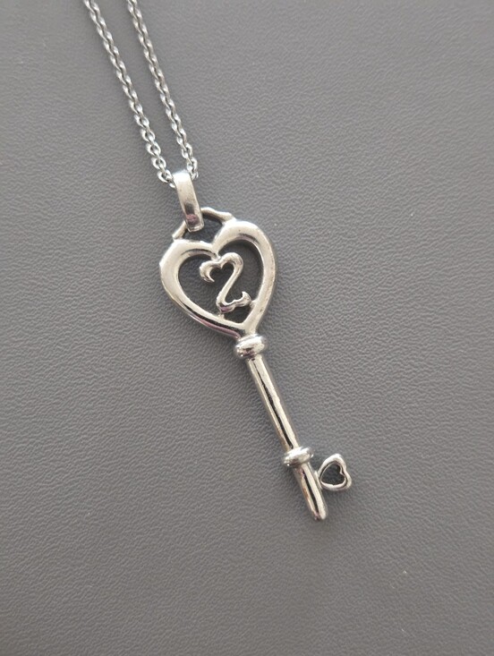 Zales Jewelry - Vintage Jane Seymour Open Heart Key Necklace